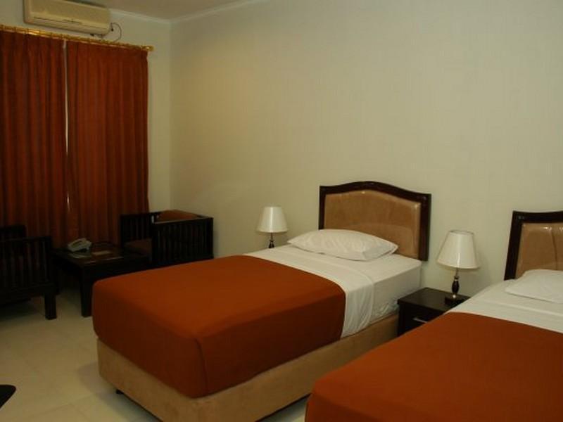 Unik 2* Bandung